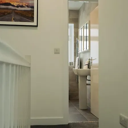 Apartment Bridgman Grove Five Bedrooms House Bristol